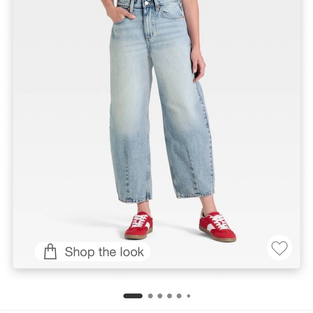Universal Thread Light Blue Wide Leg Barrel Jeans